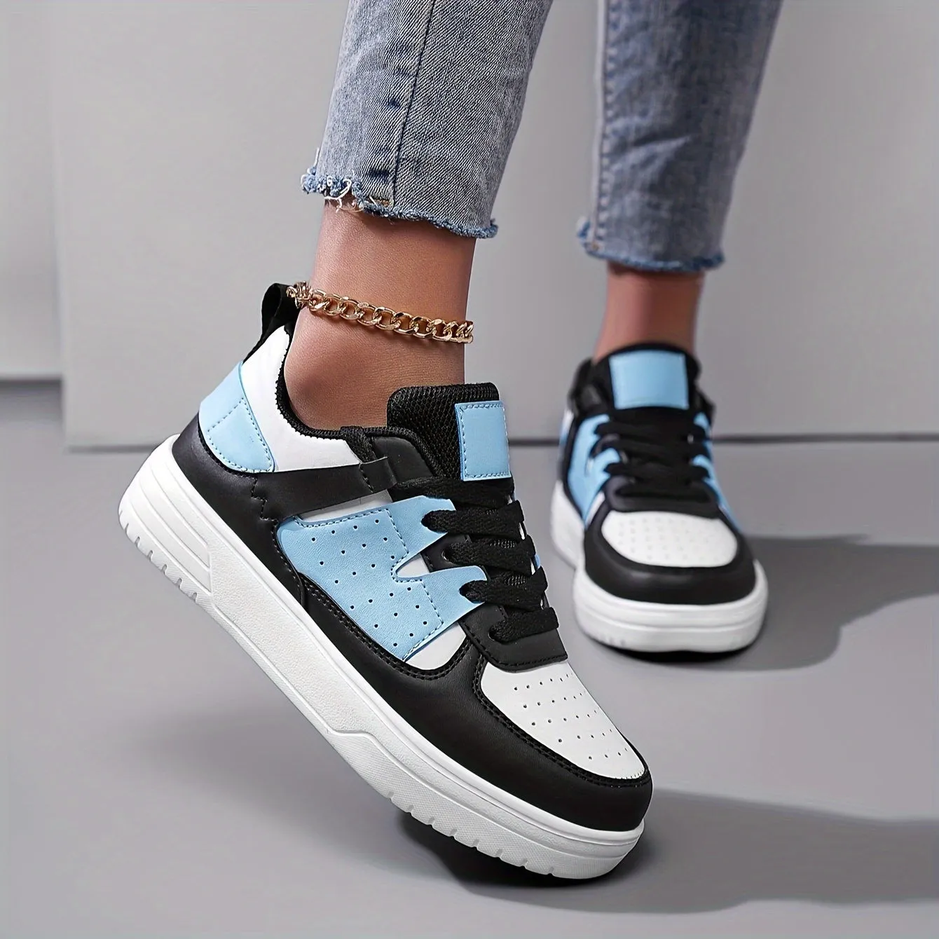 Ava | Trendy Color-Blocked Sneakers for Women
