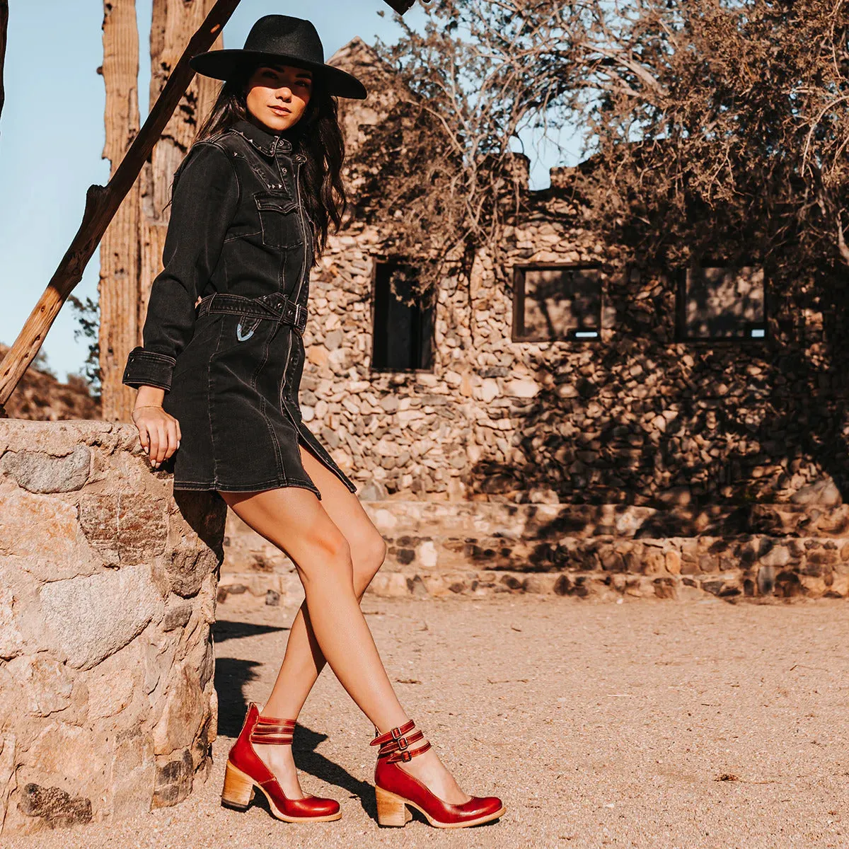 Daisy | Vintage-Inspired Pumps
