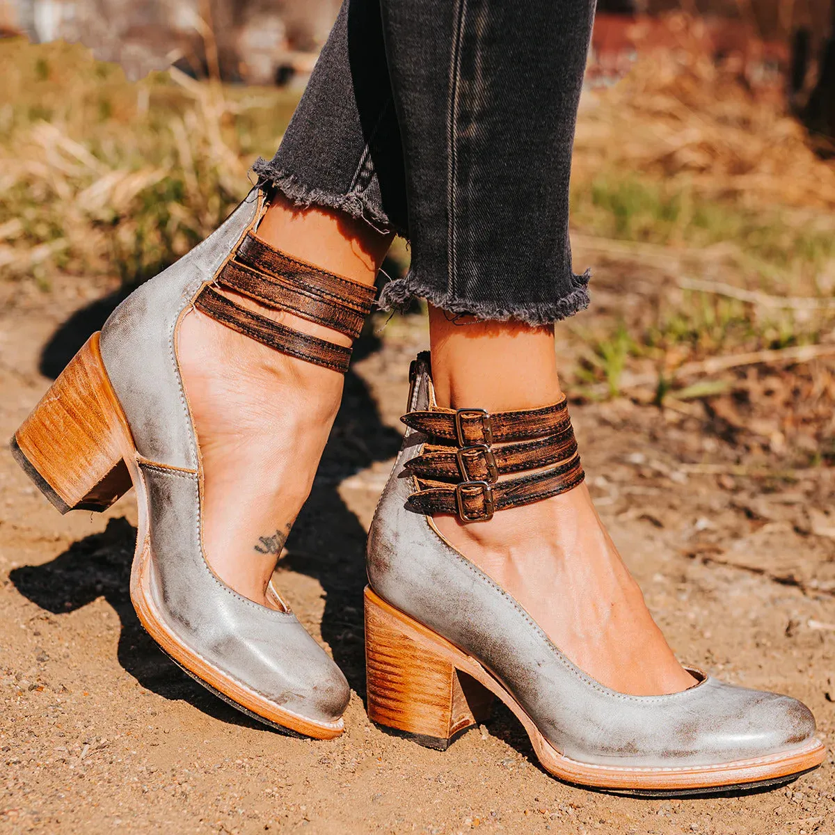 Daisy | Vintage-Inspired Pumps